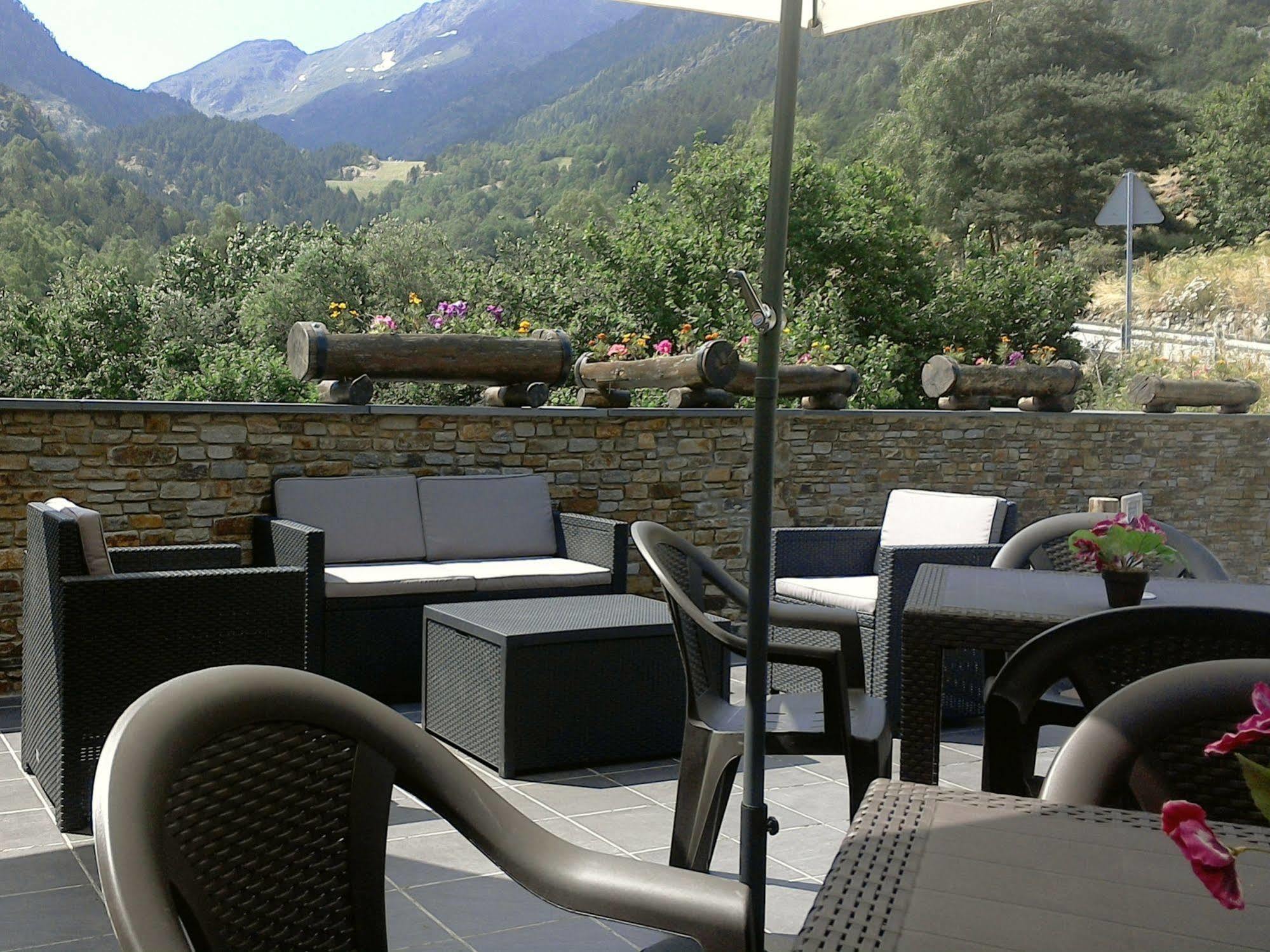 ApartHotel RIALB El Serrat Exterior foto